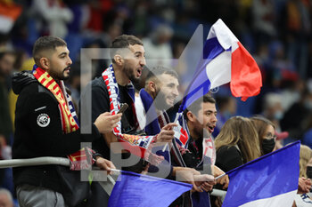 10/10/2021 - Fans of France attend during the UEFA Nations League Finals 2021 final football match between Spain and France at Giuseppe Meazza Stadium, Milan, Italy on October 10, 2021 - FINALE - SPAGNA VS FRANCIA - UEFA NATIONS LEAGUE - CALCIO