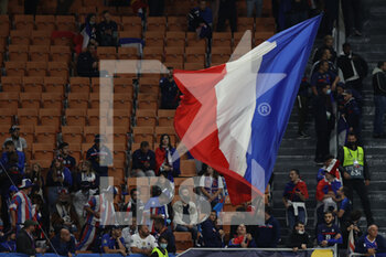 10/10/2021 - A fan waves a giant flag of France during the UEFA Nations League Finals 2021 final football match between Spain and France at Giuseppe Meazza Stadium, Milan, Italy on October 10, 2021 - FINALE - SPAGNA VS FRANCIA - UEFA NATIONS LEAGUE - CALCIO