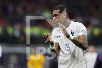 10/10/2021 - Presnel Kimpembe of France celebrates the victory at the end of the match during the UEFA Nations League Finals 2021 final football match between Spain and France at Giuseppe Meazza Stadium, Milan, Italy on October 10, 2021 - FINALE - SPAGNA VS FRANCIA - UEFA NATIONS LEAGUE - CALCIO