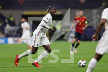 10/10/2021 - Paul Pogba of France in action during the UEFA Nations League Finals 2021 final football match between Spain and France at Giuseppe Meazza Stadium, Milan, Italy on October 10, 2021 - FINALE - SPAGNA VS FRANCIA - UEFA NATIONS LEAGUE - CALCIO