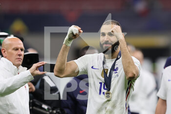 10/10/2021 - Karim Benzema of France celebrates the victory at the end of the match during the UEFA Nations League Finals 2021 final football match between Spain and France at Giuseppe Meazza Stadium, Milan, Italy on October 10, 2021 - FINALE - SPAGNA VS FRANCIA - UEFA NATIONS LEAGUE - CALCIO
