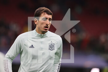 10/10/2021 - Mikel Oyarzabal of Spain warms up during the UEFA Nations League Finals 2021 final football match between Spain and France at Giuseppe Meazza Stadium, Milan, Italy on October 10, 2021 - FINALE - SPAGNA VS FRANCIA - UEFA NATIONS LEAGUE - CALCIO