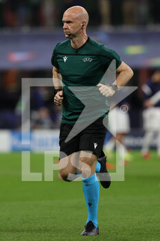10/10/2021 - Referee Anthony Taylor during the UEFA Nations League Finals 2021 final football match between Spain and France at Giuseppe Meazza Stadium, Milan, Italy on October 10, 2021 - FINALE - SPAGNA VS FRANCIA - UEFA NATIONS LEAGUE - CALCIO