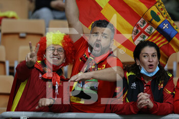 10/10/2021 - Fans of Spain attend during the UEFA Nations League Finals 2021 final football match between Spain and France at Giuseppe Meazza Stadium, Milan, Italy on October 10, 2021 - FINALE - SPAGNA VS FRANCIA - UEFA NATIONS LEAGUE - CALCIO