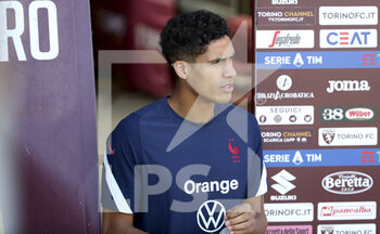 2021-10-08 - Raphael Varane of France during the French team training session in preparation for the UEFA Nations League final on October 8, 2021 at Stadio Olimpico Grande Torino in Turin, Italy - FRENCH TEAM TRAINING IN PREPARATION FOR THE UEFA NATIONS LEAGUE FINAL - UEFA NATIONS LEAGUE - SOCCER