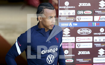 2021-10-08 - Jules Kounde of France during the French team training session in preparation for the UEFA Nations League final on October 8, 2021 at Stadio Olimpico Grande Torino in Turin, Italy - FRENCH TEAM TRAINING IN PREPARATION FOR THE UEFA NATIONS LEAGUE FINAL - UEFA NATIONS LEAGUE - SOCCER