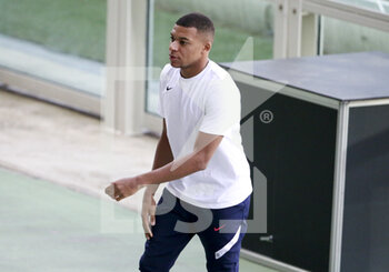 2021-10-08 - Kylian Mbappe of France during the French team training session in preparation for the UEFA Nations League final on October 8, 2021 at Stadio Olimpico Grande Torino in Turin, Italy - FRENCH TEAM TRAINING IN PREPARATION FOR THE UEFA NATIONS LEAGUE FINAL - UEFA NATIONS LEAGUE - SOCCER