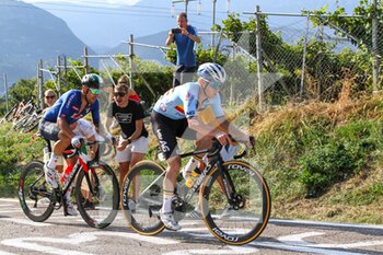 12/09/2021 - Remco EVENEPOEL (BEL) pushing hard uphill with Sonny COLBRELLI (ITA) - UEC ROAD EUROPEAN CHAMPIONSHIPS - ELITE MEN ROAD RACE - STRADA - CICLISMO