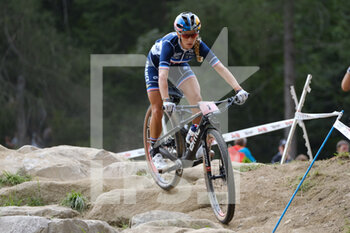 2021-08-28 - (1) - Pauline Ferrand Prevot (France) on the rocks variant. - UCI MTB WORLD CHAMPIONSHIP - CROSS COUNTRY - ELITE WOMEN RACE - MTB - MOUNTAIN BIKE - CYCLING
