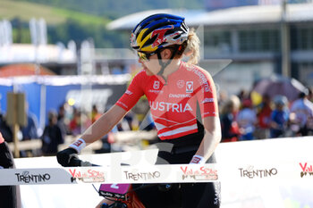 2021-08-28 - (2) - Laura Stigger (Austria) - UCI MTB WORLD CHAMPIONSHIP - CROSS COUNTRY - WOMEN U23 RACE - MTB - MOUNTAIN BIKE - CYCLING
