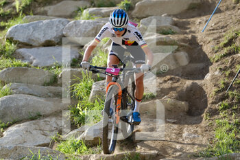 2021-08-28 - (3) - Ronja Eibl (Germany) on the rocks variant. - UCI MTB WORLD CHAMPIONSHIP - CROSS COUNTRY - WOMEN U23 RACE - MTB - MOUNTAIN BIKE - CYCLING