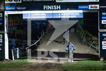 2021-08-27 - Tomas SLAVIK of the Czech Republic on the finish line, 1st place, during the 2021 MTB World Championships, Four Cross (4X), Mountain Bike cycling event on August 27, 2021 in Val Di Sole, Italy - Photo Olly Bowman / DPPI - 2021 MTB WORLD CHAMPIONSHIPS - MTB - MOUNTAIN BIKE - CYCLING