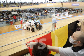2021-10-20 - Supporter Belgium during the Tissot UCI Track Cycling World Championships 2021 on October 20, 2021 at Stab Vélodrome in Roubaix, France - TISSOT UCI TRACK CYCLING WORLD CHAMPIONSHIPS 2021 - TRACK - CYCLING