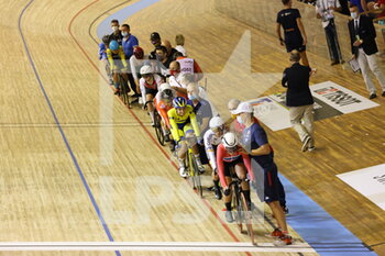 2021-10-20 - Race Scratch women during the Tissot UCI Track Cycling World Championships 2021 on October 20, 2021 at Stab Vélodrome in Roubaix, France - TISSOT UCI TRACK CYCLING WORLD CHAMPIONSHIPS 2021 - TRACK - CYCLING