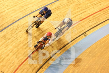 2021-10-23 - Madison women final during the Tissot UCI Track Cycling World Championships 2021 on October 23, 2021 at Stab Vélodrome in Roubaix, France - TISSOT UCI TRACK CYCLING WORLD CHAMPIONSHIPS 2021 - TRACK - CYCLING
