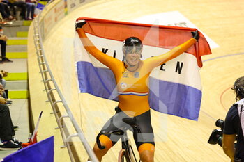 2021-10-23 - Victory Nederland women Madison 30 km during the Tissot UCI Track Cycling World Championships 2021 on October 23, 2021 at Stab Vélodrome in Roubaix, France - TISSOT UCI TRACK CYCLING WORLD CHAMPIONSHIPS 2021 - TRACK - CYCLING