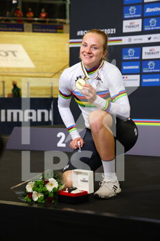 2021-10-23 - German cyclist women Lea Sophie FRIEDRICH World Champion Time Trial women during the Tissot UCI Track Cycling World Championships 2021 on October 23, 2021 at Stab Vélodrome in Roubaix, France - TISSOT UCI TRACK CYCLING WORLD CHAMPIONSHIPS 2021 - TRACK - CYCLING