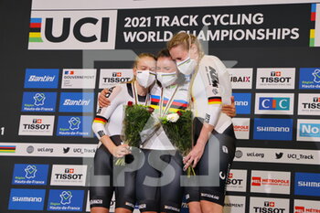 2021-10-23 - Podium Individual Pursuit women during the Tissot UCI Track Cycling World Championships 2021 on October 23, 2021 at Stab Vélodrome in Roubaix, France - TISSOT UCI TRACK CYCLING WORLD CHAMPIONSHIPS 2021 - TRACK - CYCLING