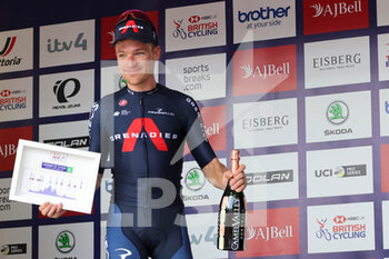 2021-09-09 - Ethan Hayter GBR on the podium during the fifth and final stage of the Tour of Britain 2021, between Alderley Park and Warrington in the North West of England, United Kingdom on 9 September 2021 - TOUR OF BRITAIN 2021, BETWEEN ALDERLEY PARK AND WARRINGTON - TOUR OF BRITAIN - CYCLING
