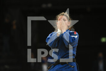 2021-10-16 - Women -52 kg, Chloe DEVICTOR of France during the Paris Grand Slam 2021, Judo event on October 16, 2021 at AccorHotels Arena in Paris, France - PARIS GRAND SLAM 2021, JUDO EVENT - JUDO - CONTACT