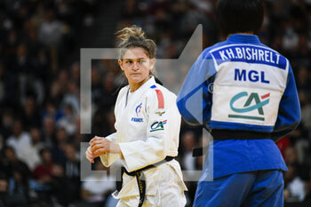 2021-10-16 - Women -52 kg, Chloe DEVICTOR of France competes during the Paris Grand Slam 2021, Judo event on October 16, 2021 at AccorHotels Arena in Paris, France - PARIS GRAND SLAM 2021, JUDO EVENT - JUDO - CONTACT