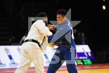 2021-10-18 - Takeshi Sasaki (JPN) competes on men's -81kg during the Paris Grand Slam 2021, Judo event on October 17, 2021 at AccorHotels Arena in Paris, France - PARIS GRAND SLAM 2021 - JUDO - CONTACT
