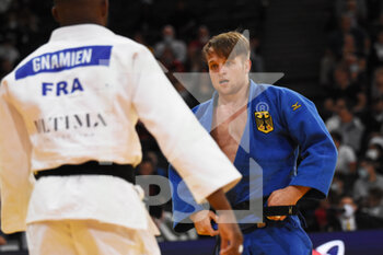 2021-10-18 - Timo Cavelius (GER) competes on men's -81kg during the Paris Grand Slam 2021, Judo event on October 17, 2021 at AccorHotels Arena in Paris, France - PARIS GRAND SLAM 2021 - JUDO - CONTACT