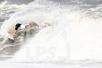 2021-07-27 - Owen WRIGHT (AUS) 3rd Bronze Medal during the Olympic Games Tokyo 2020, Surfing Men's on July 27, 2021 at Tsurigasaki Surfing Beach in Chiba, Japan - Photo Photo Kishimoto / DPPI - OLYMPIC GAMES TOKYO 2020, JULY 27, 2021 - OLYMPIC GAMES TOKYO 2020 - OLYMPIC GAMES