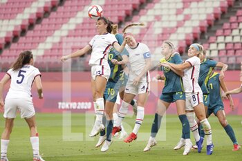 2021-07-27 - Alex MORGAN (USA) Becky SAUERBRUNN (USA) during the Olympic Games Tokyo 2020, Football Women's First Round Group G between United States and Australia on July 27, 2021 at Ibaraki Kashima Stadium in Kashima, Japan - Photo Photo Kishimoto / DPPI - OLYMPIC GAMES TOKYO 2020, JULY 27, 2021 - OLYMPIC GAMES TOKYO 2020 - OLYMPIC GAMES