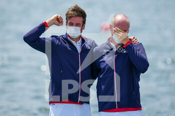 2021-07-28 - Hugo Boucheron and Matthieu Androdias of France Gold Medal during the Olympic Games Tokyo 2020, Men's Double Sculls Final A on July 28, 2021 at the Sea Forest Waterway in Tokyo, Japan - Photo Yannick Verhoeven / Orange Pictures / DPPI - OLYMPIC GAMES TOKYO 2020, JULY 28, 2021 - OLYMPIC GAMES TOKYO 2020 - OLYMPIC GAMES