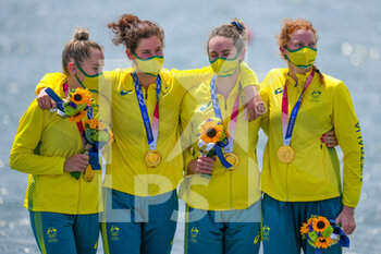2021-07-28 - Lucy Stephan, Rosemary Popa, Jessica Morrison and Annabelle McIntyre of Australia Gold medal during the Olympic Games Tokyo 2020, Women's Four Final A on July 28, 2021 at the Sea Forest Waterway in Tokyo, Japan - Photo Yannick Verhoeven / Orange Pictures / DPPI - OLYMPIC GAMES TOKYO 2020, JULY 28, 2021 - OLYMPIC GAMES TOKYO 2020 - OLYMPIC GAMES