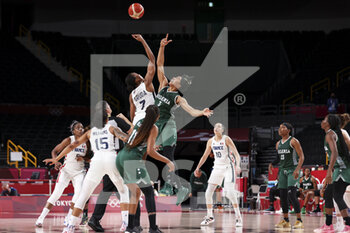 2021-07-30 - Jump ball during the Olympic Games Tokyo 2020, France-Nigeria on July 30, 2021 at Saitama Super Arena in Tokyo, Japan - Photo Ann-Dee Lamour / CDP MEDIA / DPPI - OLYMPIC GAMES TOKYO 2020, JULY 30, 2021 - OLYMPIC GAMES TOKYO 2020 - OLYMPIC GAMES
