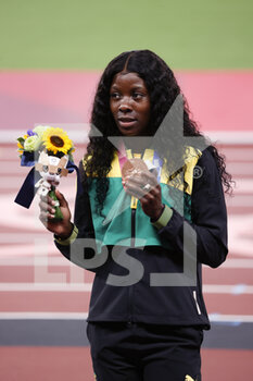 2021-08-01 - Shericka JACKSON (JAM) 3rd Bronze Medal during the Olympic Games Tokyo 2020, Athletics Women's 100m Medal Ceremony on August 1, 2021 at Olympic Stadium in Tokyo, Japan - Photo Yuya Nagase / Photo Kishimoto / DPPI - OLYMPIC GAMES TOKYO 2020, AUGUST 1, 2021 - OLYMPIC GAMES TOKYO 2020 - OLYMPIC GAMES