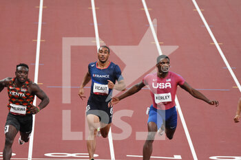 2021-08-01 - Ferdinand Omurwa (KEN), Jimmy Vicaut (FRA) and Fred Kerley (USA) compete on men's 100m semi-final during the Olympic Games Tokyo 2020, Athletics, on August 1, 2021 at Tokyo Olympic Stadium in Tokyo, Japan - Photo Yoann Cambefort / Marti Media / DPPI - OLYMPIC GAMES TOKYO 2020, AUGUST 1, 2021 - OLYMPIC GAMES TOKYO 2020 - OLYMPIC GAMES