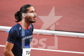 2021-08-01 - Gabriel Tual (FRA) competes on men's 800m semi-final during the Olympic Games Tokyo 2020, Athletics, on August 1, 2021 at Tokyo Olympic Stadium in Tokyo, Japan - Photo Yoann Cambefort / Marti Media / DPPI - OLYMPIC GAMES TOKYO 2020, AUGUST 1, 2021 - OLYMPIC GAMES TOKYO 2020 - OLYMPIC GAMES