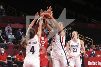 2021-08-02 - Sylvia FOWLES (13) of USA during the Olympic Games Tokyo 2020, Basketball Women's Preliminary Round Group B between France and USA on August 2, 2021 at Saitama Super Arena in Tokyo, Japan - Photo Ann-Dee Lamour / CDP MEDIA / DPPI - OLYMPIC GAMES TOKYO 2020, AUGUST 02, 2021 - OLYMPIC GAMES TOKYO 2020 - OLYMPIC GAMES