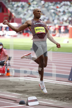 2021-08-04 - Damian WARNER (CAN) during the Olympic Games Tokyo 2020, Athletics Men's Decathlon Long Jump on August 4, 2021 at Olympic Stadium in Tokyo, Japan - Photo Yuya Nagase / Photo Kishimoto / DPPI - OLYMPIC GAMES TOKYO 2020, AUGUST 04, 2021 - OLYMPIC GAMES TOKYO 2020 - OLYMPIC GAMES