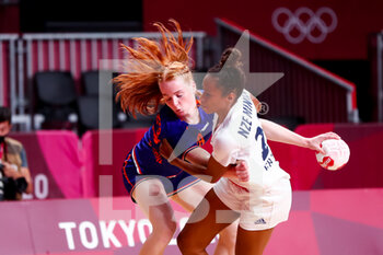 04/08/2021 - Dione Househeer of the Netherlands and Estelle Nze Minko of France during the Olympic Games Tokyo 2020, Handball Women's Quarterfinal between France and Netherlands on August 4, 2021 at Yoyogi National Stadium in Tokyo, Japan - Photo Orange Pictures / DPPI - OLYMPIC GAMES TOKYO 2020, AUGUST 04, 2021 - OLIMPIADI TOKYO 2020 - GIOCHI OLIMPICI