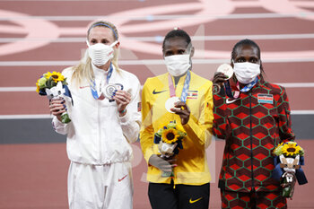 04/08/2021 - FRERICHS Courtney (USA) 2nd Silver Medal, CHEMUTAI Peruth (UGA) Winner Gold Medal, KIYENG Hyvin (KEN) 3rd Bronze Medal during the Olympic Games Tokyo 2020, Athletics Women's 3000m Steeplechase Medal Ceremony on August 4, 2021 at Olympic Stadium in Tokyo, Japan - Photo Yuya Nagase / Photo Kishimoto / DPPI - OLYMPIC GAMES TOKYO 2020, AUGUST 04, 2021 - OLIMPIADI TOKYO 2020 - GIOCHI OLIMPICI