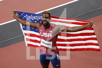 2021-08-04 - BEDNAREK Kenneth (USA) Silver Medal during the Olympic Games Tokyo 2020, Athletics Men's 200m Final on August 4, 2021 at Olympic Stadium in Tokyo, Japan - Photo Yuya Nagase / Photo Kishimoto / DPPI - OLYMPIC GAMES TOKYO 2020, AUGUST 04, 2021 - OLYMPIC GAMES TOKYO 2020 - OLYMPIC GAMES