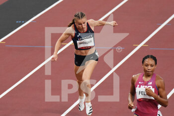 2021-08-05 - Amandine Brossier (FRA) competes on women's 400m semi-final during the Olympic Games Tokyo 2020, Athletics, on August 4, 2021 at Tokyo Olympic Stadium in Tokyo, Japan - Photo Yoann Cambefort / Marti Media / DPPI - OLYMPIC GAMES TOKYO 2020, AUGUST 04, 2021 - OLYMPIC GAMES TOKYO 2020 - OLYMPIC GAMES