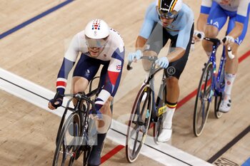 06/08/2021 - WALLS Matthew (GBR) Gold Medal during the Olympic Games Tokyo 2020, Cycling Track Men's Omnium Points Race on August 5, 2021 at Izu Velodrome in Izu, Japan - Photo Photo Kishimoto / DPPI - OLYMPIC GAMES TOKYO 2020, AUGUST 06, 2021 - OLIMPIADI TOKYO 2020 - GIOCHI OLIMPICI