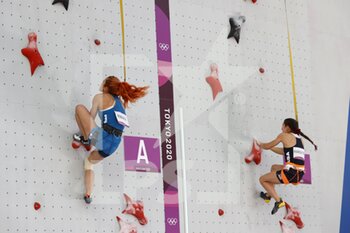 06/08/2021 - Miho NONAKA (JPN) Brooke RABOUTOU (USA) during the Olympic Games Tokyo 2020, Sport Climbing Women's Combined Final Speed on August 6, 2021 at Aomi Urban Sports Park in Tokyo, Japan - Photo Photo Kishimoto / DPPI - OLYMPIC GAMES TOKYO 2020, AUGUST 06, 2021 - OLIMPIADI TOKYO 2020 - GIOCHI OLIMPICI
