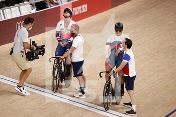 2021-08-06 - CARLIN Jack (GBR) Bronze Medal, DMITRIEV Denis (ROC) during the Olympic Games Tokyo 2020, Cycling Track Men's Sprint Final For Bronze Race 1 on August 6, 2021 at Izu Velodrome in Izu, Japan - Photo Photo Kishimoto / DPPI - OLYMPIC GAMES TOKYO 2020, AUGUST 06, 2021 - OLYMPIC GAMES TOKYO 2020 - OLYMPIC GAMES