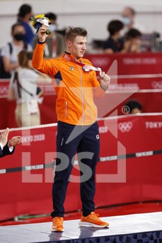 2021-08-06 - HOOGLAND Jeffrey (NED) 2nd Silver Medal during the Olympic Games Tokyo 2020, Cycling Track Men's Sprint Medal Ceremony on August 6, 2021 at Izu Velodrome in Izu, Japan - Photo Photo Kishimoto / DPPI - OLYMPIC GAMES TOKYO 2020, AUGUST 06, 2021 - OLYMPIC GAMES TOKYO 2020 - OLYMPIC GAMES