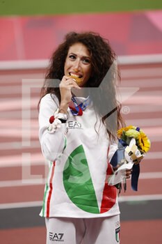 07/08/2021 - PALMISANO Antonella (ITA) Winner Gold Medal during the Olympic Games Tokyo 2020, Athletics Women's 20km Race Walk Medal Ceremony on August 7, 2021 at Olympic Stadium in Tokyo, Japan - Photo Yuya Nagase / Photo Kishimoto / DPPI - OLYMPIC GAMES TOKYO 2020, AUGUST 07, 2021 - OLIMPIADI TOKYO 2020 - GIOCHI OLIMPICI
