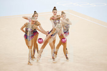 08/08/2021 - Russia Olympic Committee Team during the Olympic Games Tokyo 2020, Rhythmic Gymnastics Team All-Around Final Ball on August 8, 2021 at Ariake Gymnastics Centre in Tokyo, Japan - Photo Kanami Yoshimura / Photo Kishimoto / DPPI - OLYMPIC GAMES TOKYO 2020, AUGUST 08, 2021 - OLIMPIADI TOKYO 2020 - GIOCHI OLIMPICI