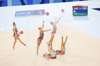 2021-08-08 - Russia Olympic Committee Team during the Olympic Games Tokyo 2020, Rhythmic Gymnastics Team All-Around Final Ball on August 8, 2021 at Ariake Gymnastics Centre in Tokyo, Japan - Photo Kanami Yoshimura / Photo Kishimoto / DPPI - OLYMPIC GAMES TOKYO 2020, AUGUST 08, 2021 - OLYMPIC GAMES TOKYO 2020 - OLYMPIC GAMES