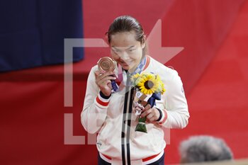 08/08/2021 - LEE Wai Sze (HKG) 3rd Bronze Medal during the Olympic Games Tokyo 2020, Cycling Track Women's Sprint Medal Ceremony on August 8, 2021 at Izu Velodrome in Izu, Japan - Photo Photo Kishimoto / DPPI - OLYMPIC GAMES TOKYO 2020, AUGUST 08, 2021 - OLIMPIADI TOKYO 2020 - GIOCHI OLIMPICI