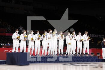2021-08-08 - United States Team Winner Gold Medal during the Olympic Games Tokyo 2020, Basketball Women's Final Medal Ceremony on August 8, 2021 at Saitama Super Arena in Saitama, Japan - Photo Photo Kishimoto / DPPI - OLYMPIC GAMES TOKYO 2020, AUGUST 08, 2021 - OLYMPIC GAMES TOKYO 2020 - OLYMPIC GAMES